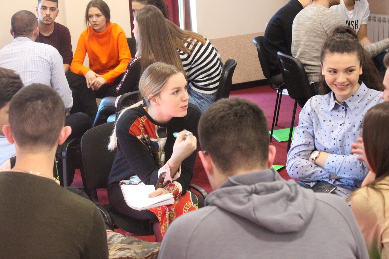 Edukativne aktivnosti aktivnosti pozadinska slika